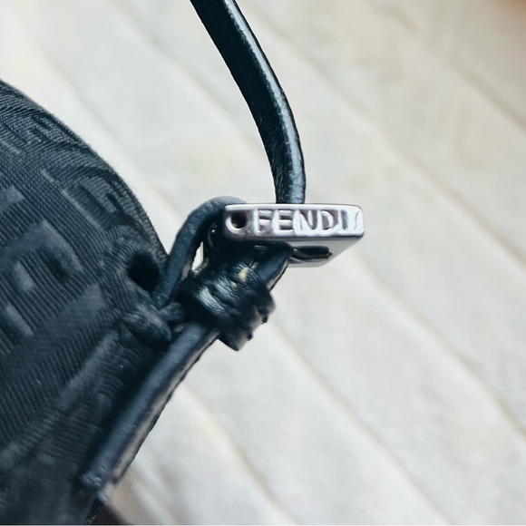 Fendi Shoulder Bag with Black/Silver Buckle. Make me an offer!:-) - Picture 5 of 10